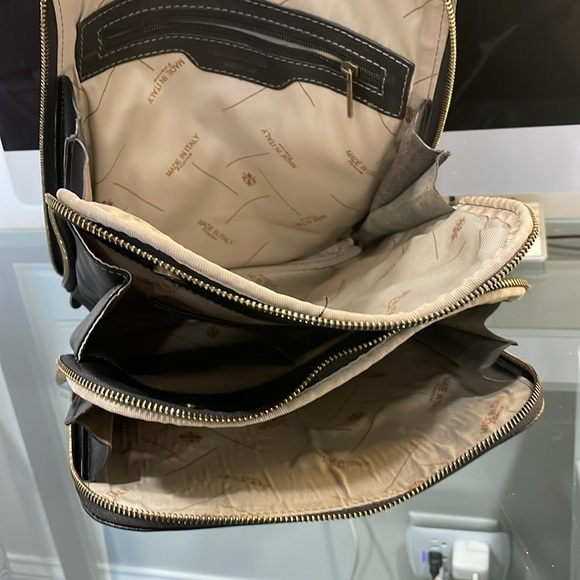 Time Resistance Backpack with golden/copper hardware - Picture 9 of 14